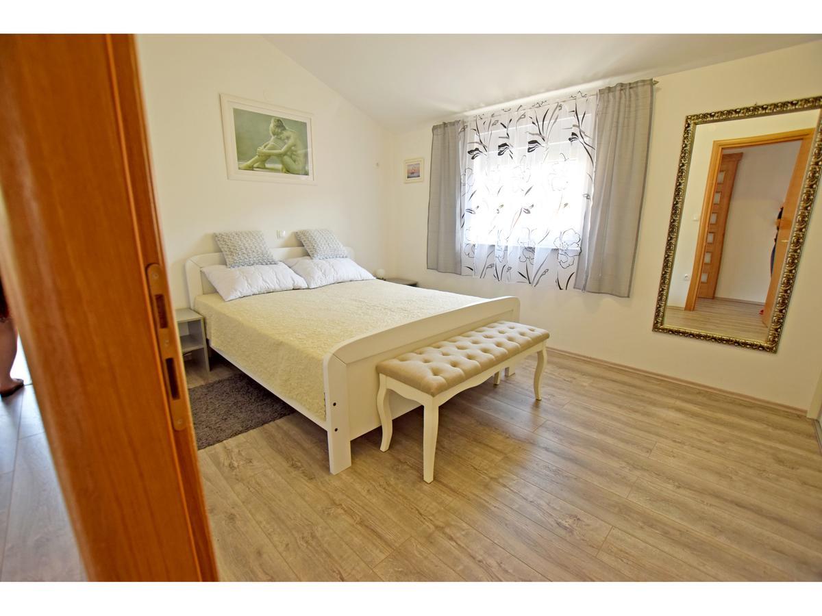 Apartman Branka ستاريغغاد باكلينتسا المظهر الخارجي الصورة